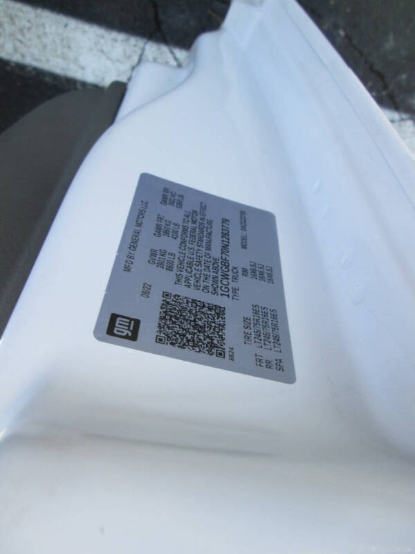 2022 Chevrolet Express 2500