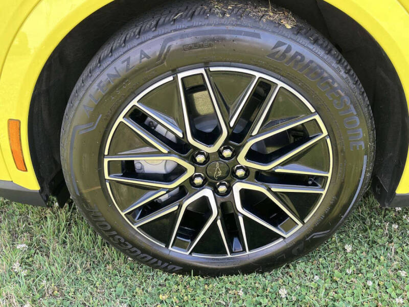 2025 Ford Mustang Mach-E Premium