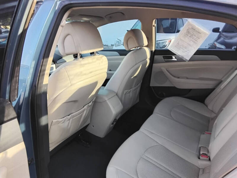 2015 Hyundai Sonata SE