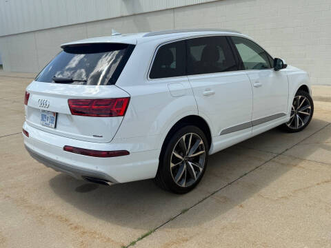 2019 Audi Q7 quattro Premium Plus 55 TFSI