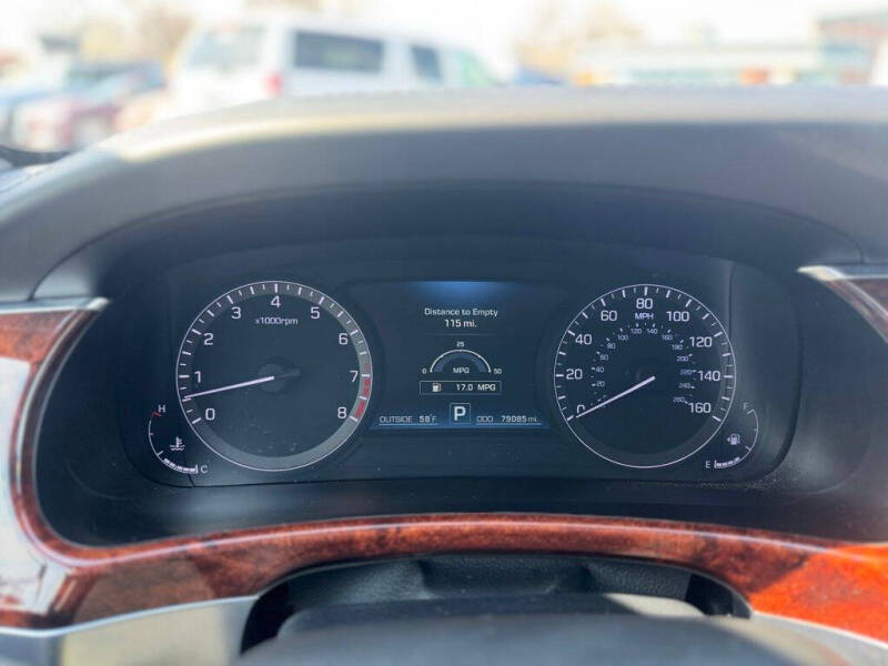 2014 Hyundai Equus Signature