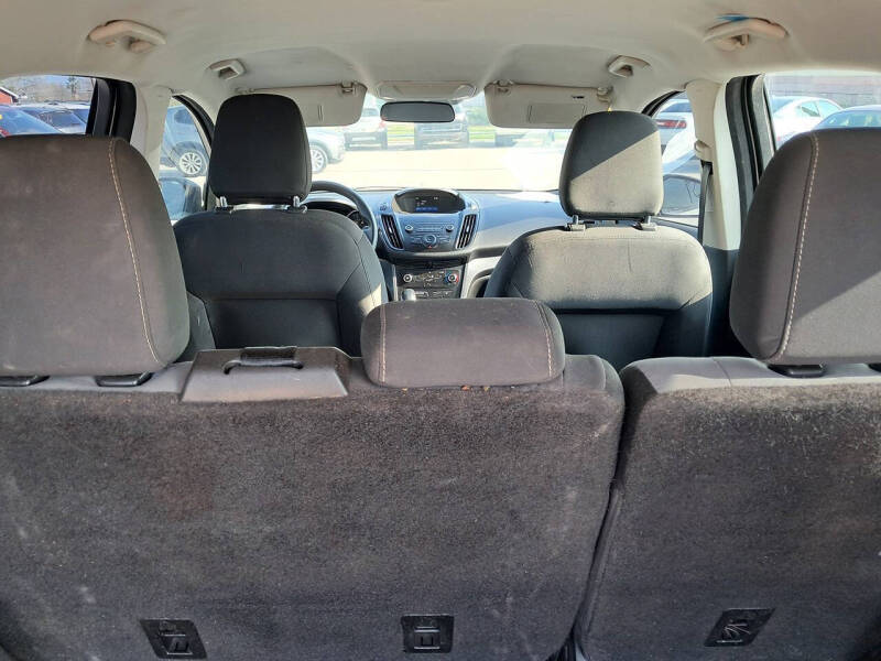 2019 Ford Escape S