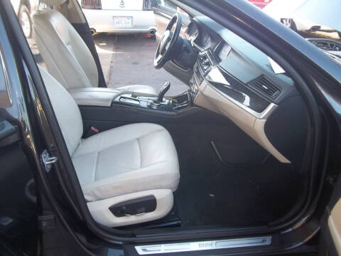 2014 BMW 5 Series 528i