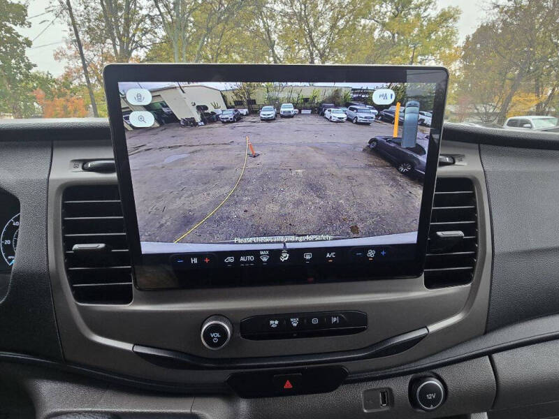 2022 Ford Transit 350 XLT