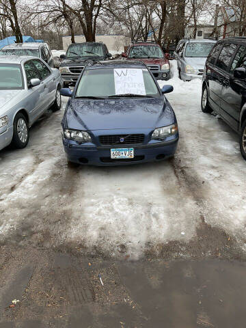 2002 Volvo S60 for sale at Continental Auto Sales in Hugo MN