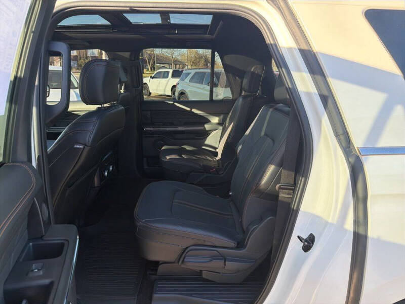 2023 Ford Expedition MAX Platinum