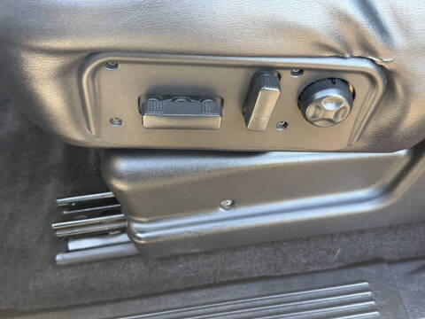 2005 HUMMER H2