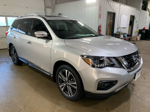 2018 Nissan Pathfinder for sale at Premier Auto in Sioux Falls SD