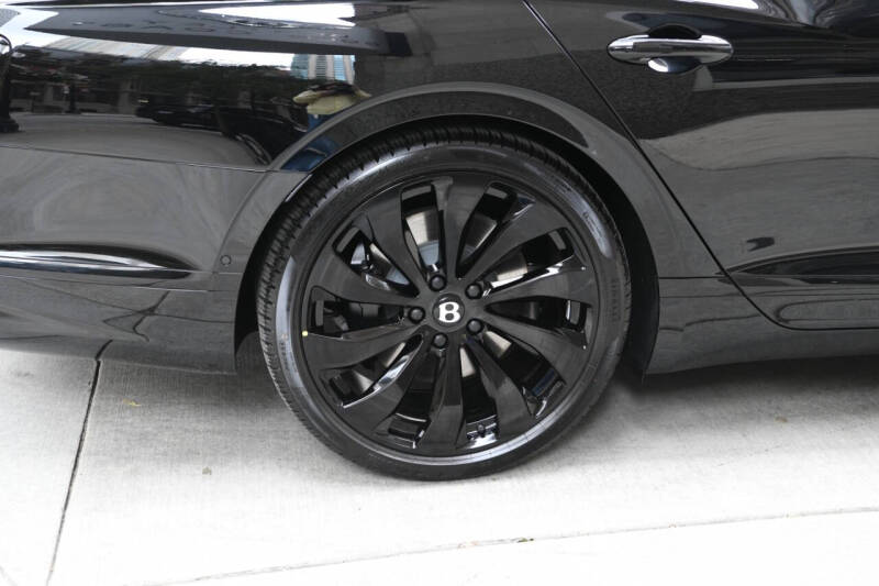 2026 Bentley Flying Spur Azure