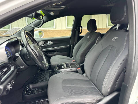 2019 Chrysler Pacifica Touring Plus