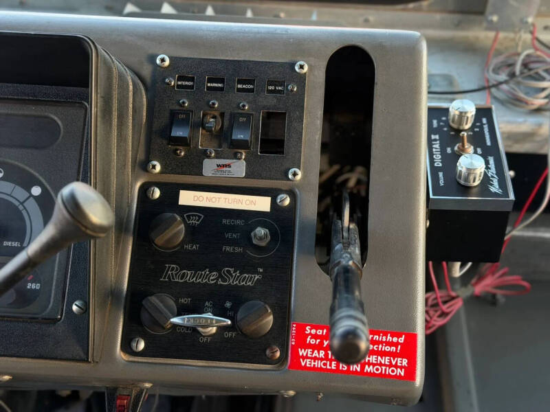 1992 GMC P30 Forward Control Chassis