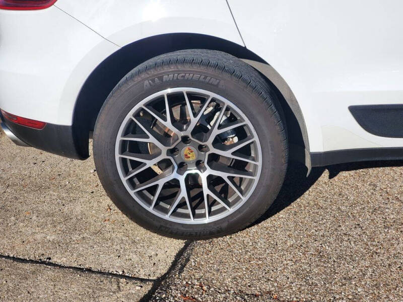 2017 Porsche Macan S