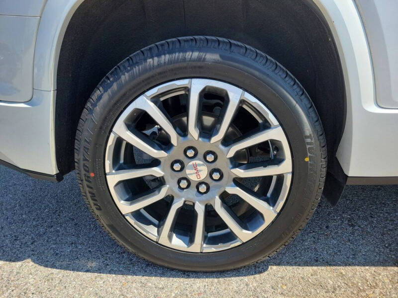 2021 GMC Acadia Denali