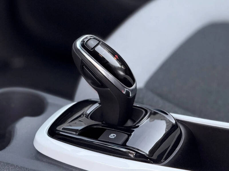 2017 Chevrolet Bolt EV LT