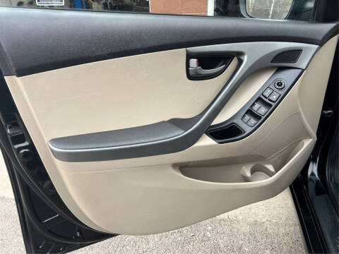 2016 Hyundai Elantra