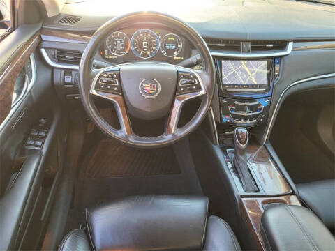 2013 Cadillac XTS Premium Collection