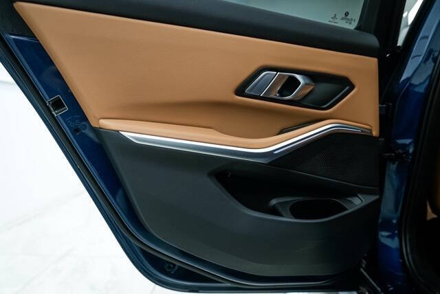 2023 BMW 3 Series 330i xDrive