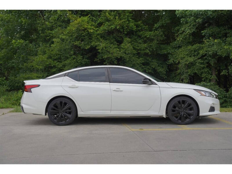 2021 Nissan Altima 2.5 SR