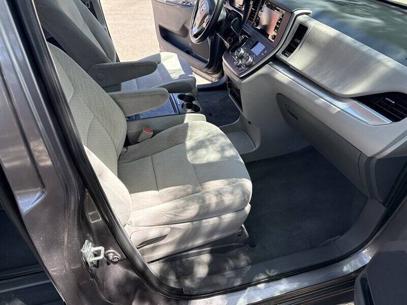 2020 Toyota Sienna