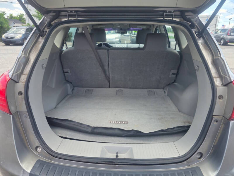 2012 Nissan Rogue S