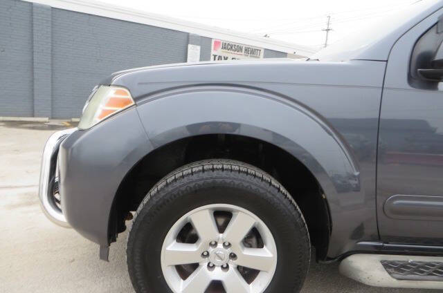 2012 Nissan Pathfinder SV