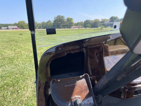 2005 E-Z-GO 4passenger Electric