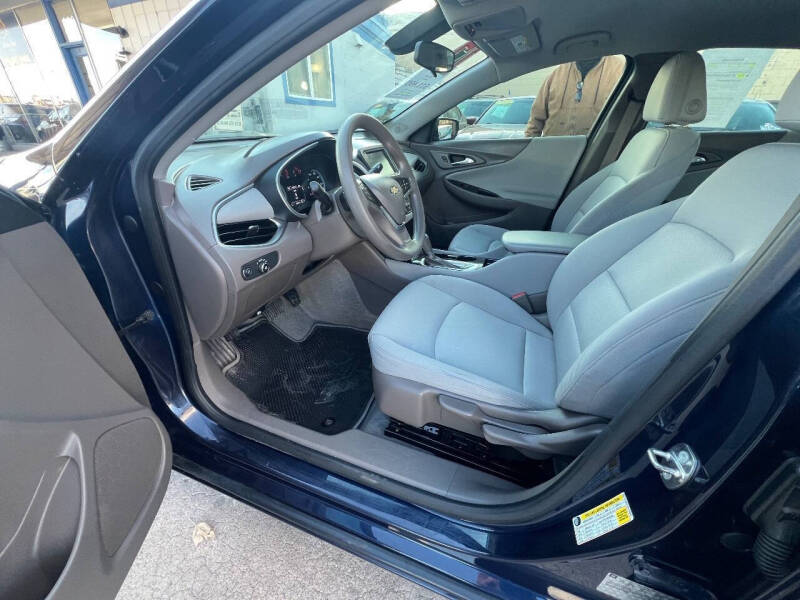 2017 Chevrolet Malibu LS