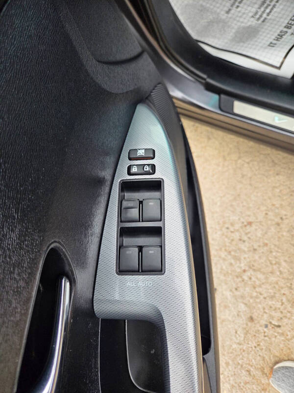 2013 Toyota Venza LE