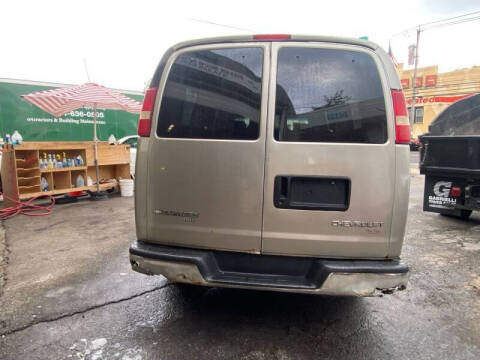 2004 Chevrolet Express 1500