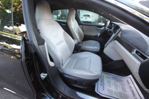 2016 Tesla Model S P90D