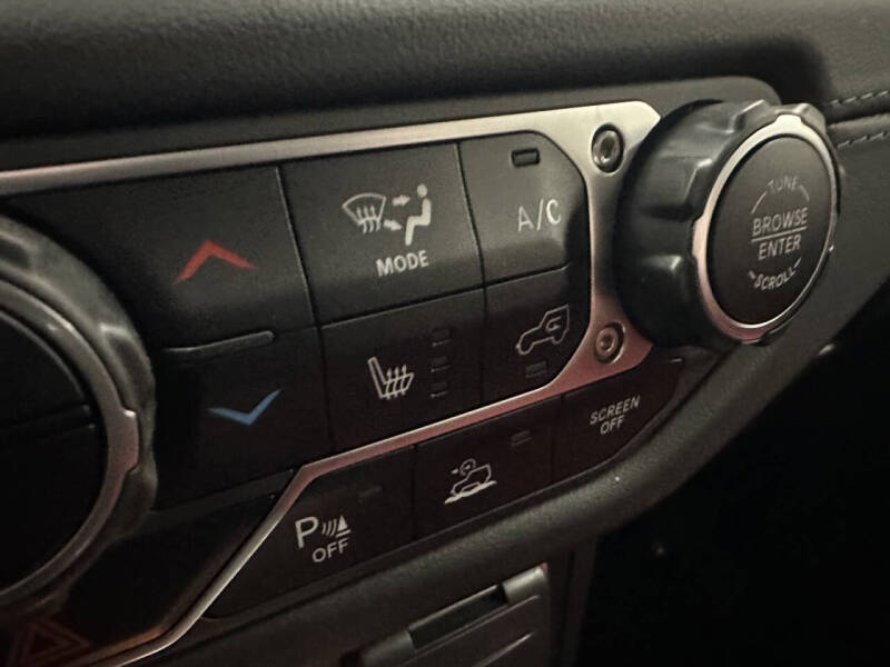 2024 Jeep Wrangler Rubicon 392