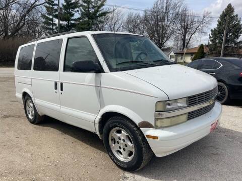 2004 Chevrolet Astro for sale at GREENFIELD AUTO SALES in Greenfield IA