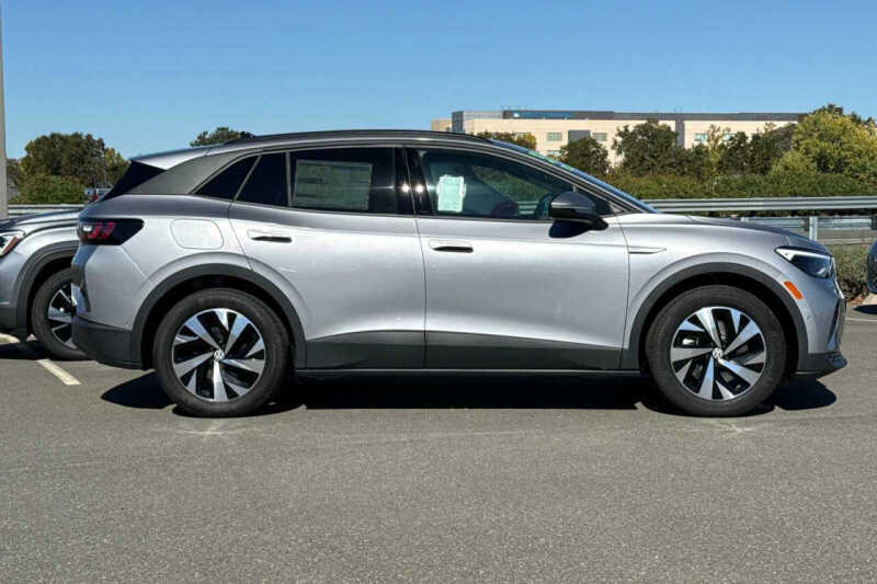 2025 Volkswagen ID.4 Pro