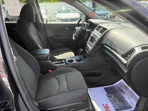 2014 GMC Acadia SLE-2