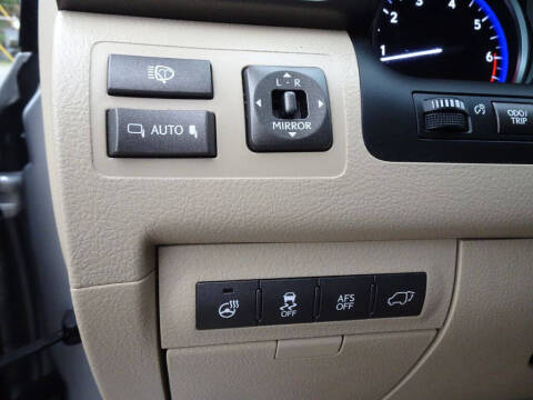 2011 Lexus LX 570