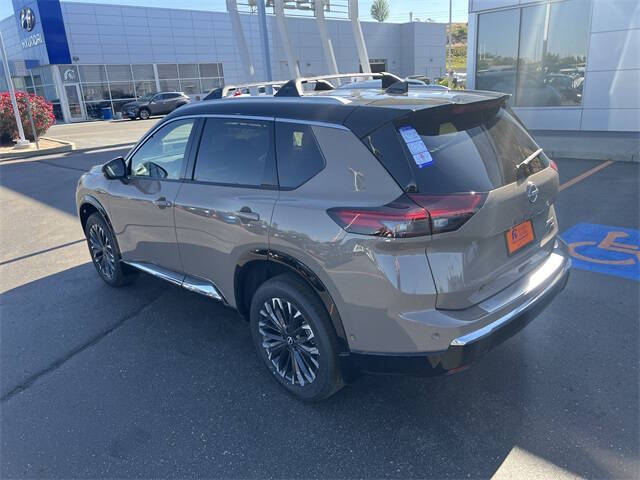 2025 Nissan Rogue Platinum