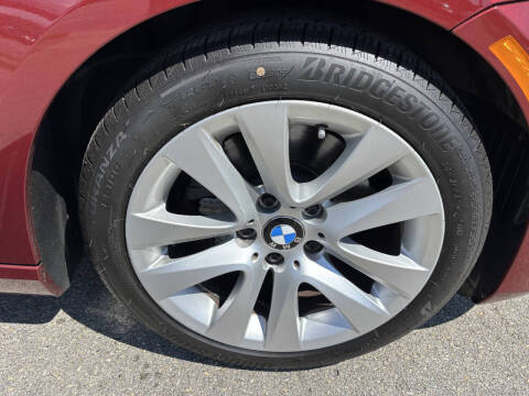 2012 BMW 3 Series 328i