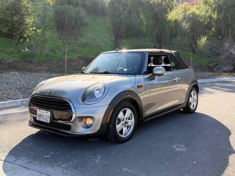 2019 MINI Convertible Cooper