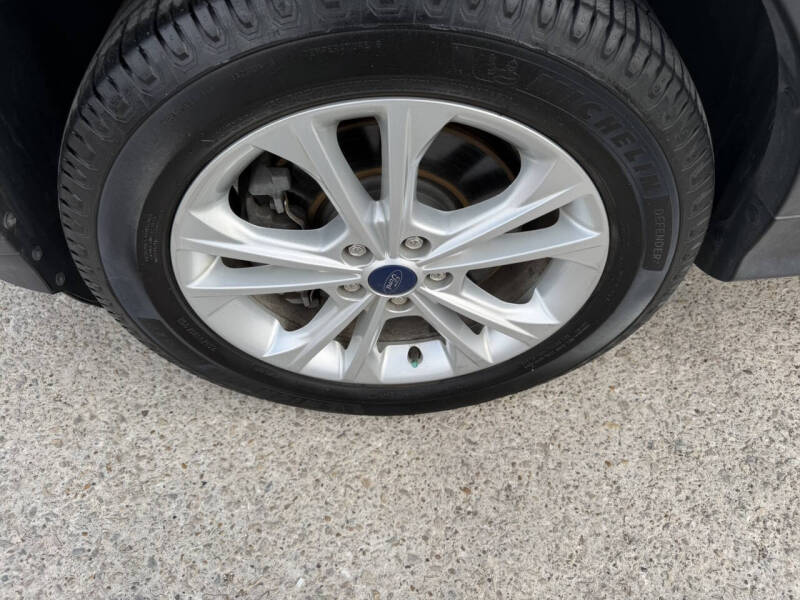2018 Ford Escape SE