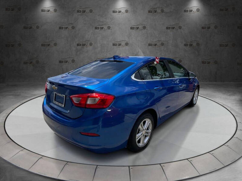 2017 Chevrolet Cruze LT Auto