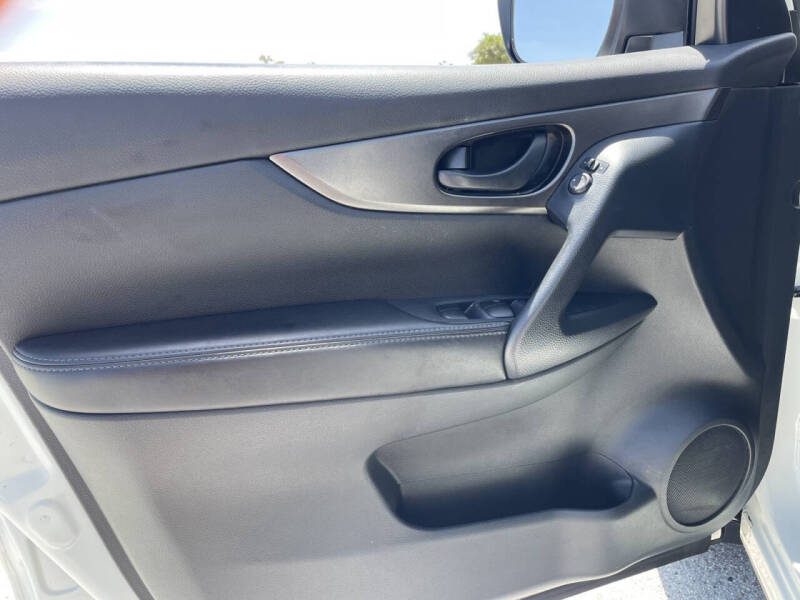 2021 Nissan Rogue Sport S