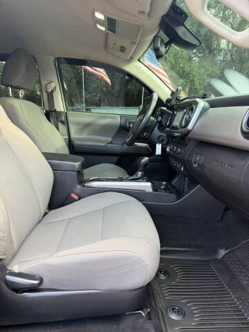 2018 Toyota Tacoma SR5 V6