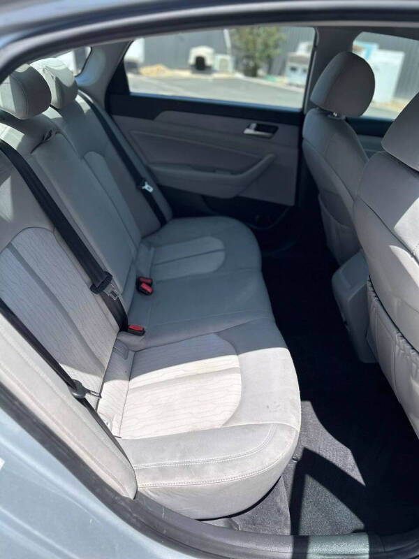 2018 Hyundai Sonata Hybrid SE