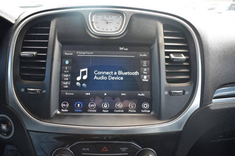2018 Chrysler 300 Limited