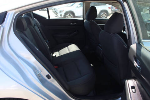 2021 Nissan Altima 2.5 SV