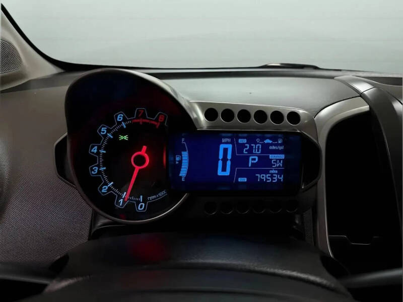2016 Chevrolet Sonic LT Auto
