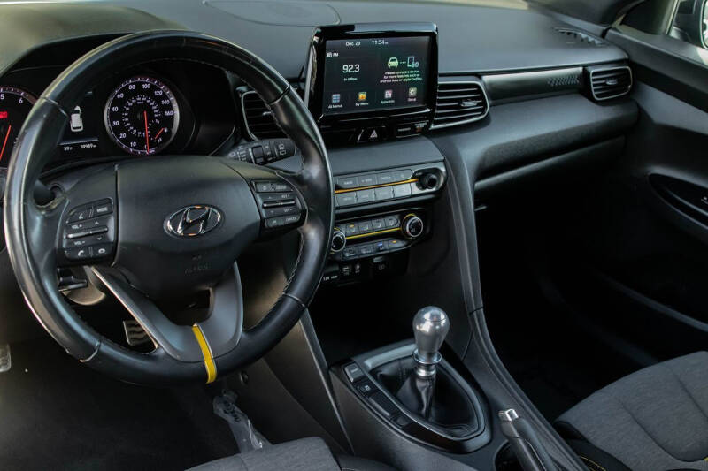 2019 Hyundai Veloster Turbo R-Spec