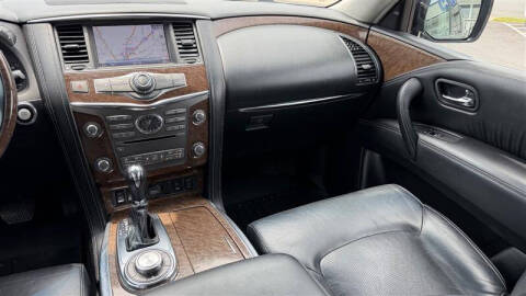 2017 Infiniti QX80