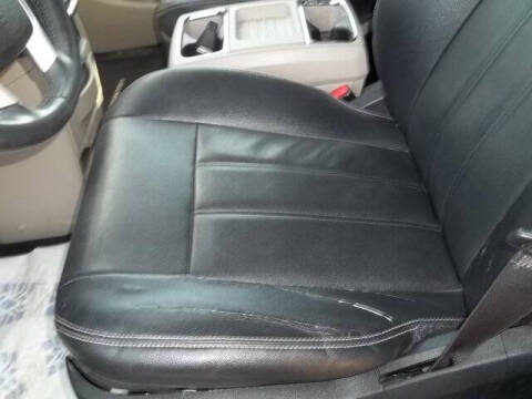 2016 Chrysler Town and Country Touring