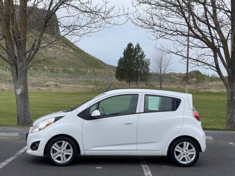 2014 Chevrolet Spark LS Manual